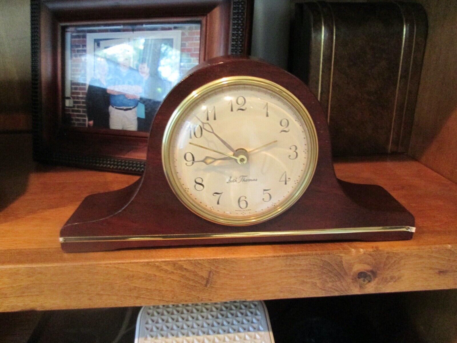 Vintage Seth Thomas Mantlette Clock Model SS12 N – Timeless Elegance