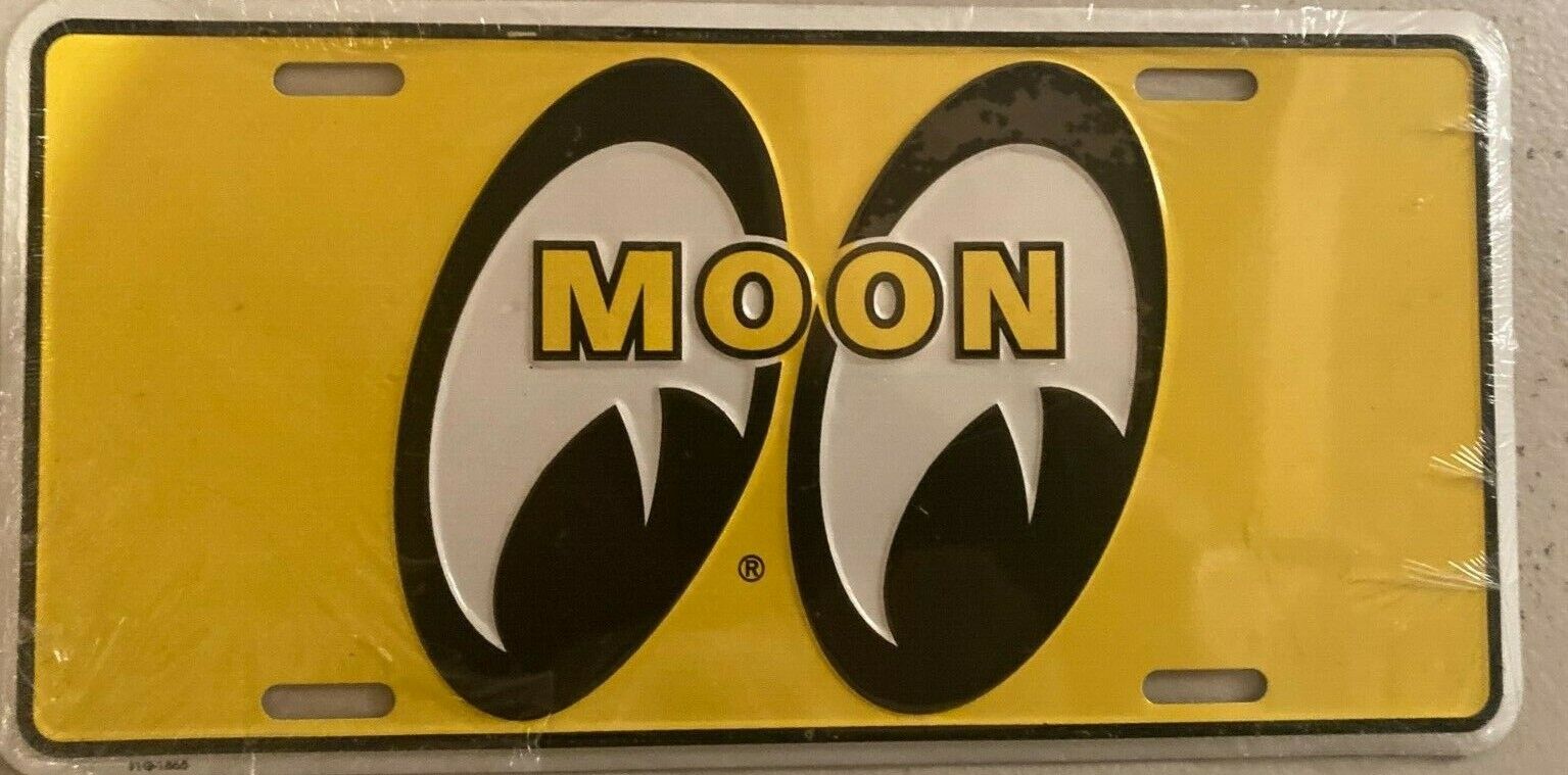 MOONEYES Eyeball Yellow Metal License Plate. Hot Rods, Cruisers.  AWESOME