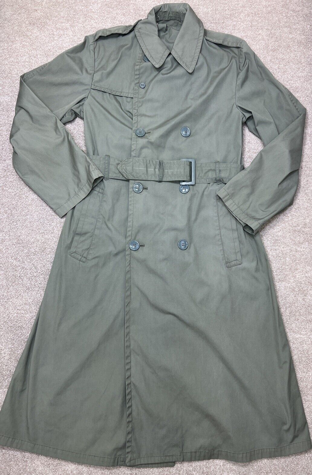 VINTAGE Army Raincoat Mens Size 36 Vietnam 1968 Green Quarpel Belted Long Trench