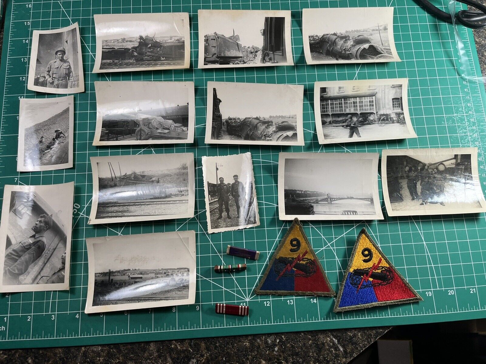 WWII 9th Armored Division Photo Grouping Patches Ribbons