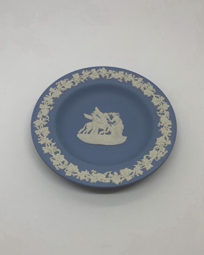 Vintage Wedgwood Blue Jasperware Trinket Dish ~ Decorative Round Plate 4.5”