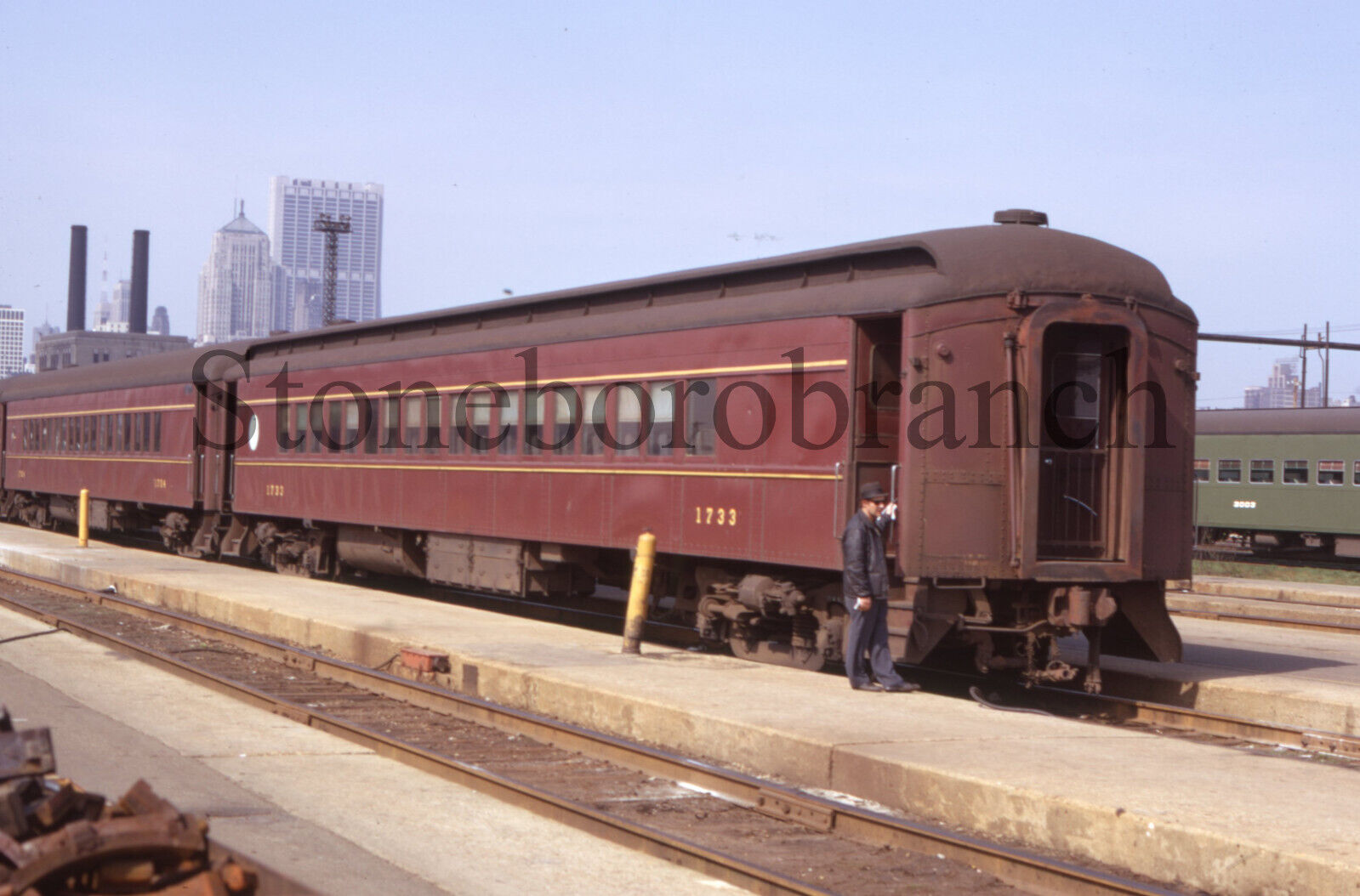 Original RR slide:  PC (Ex-PRR) passenger coach #1733 @ Chicago IL; 4/30/1971