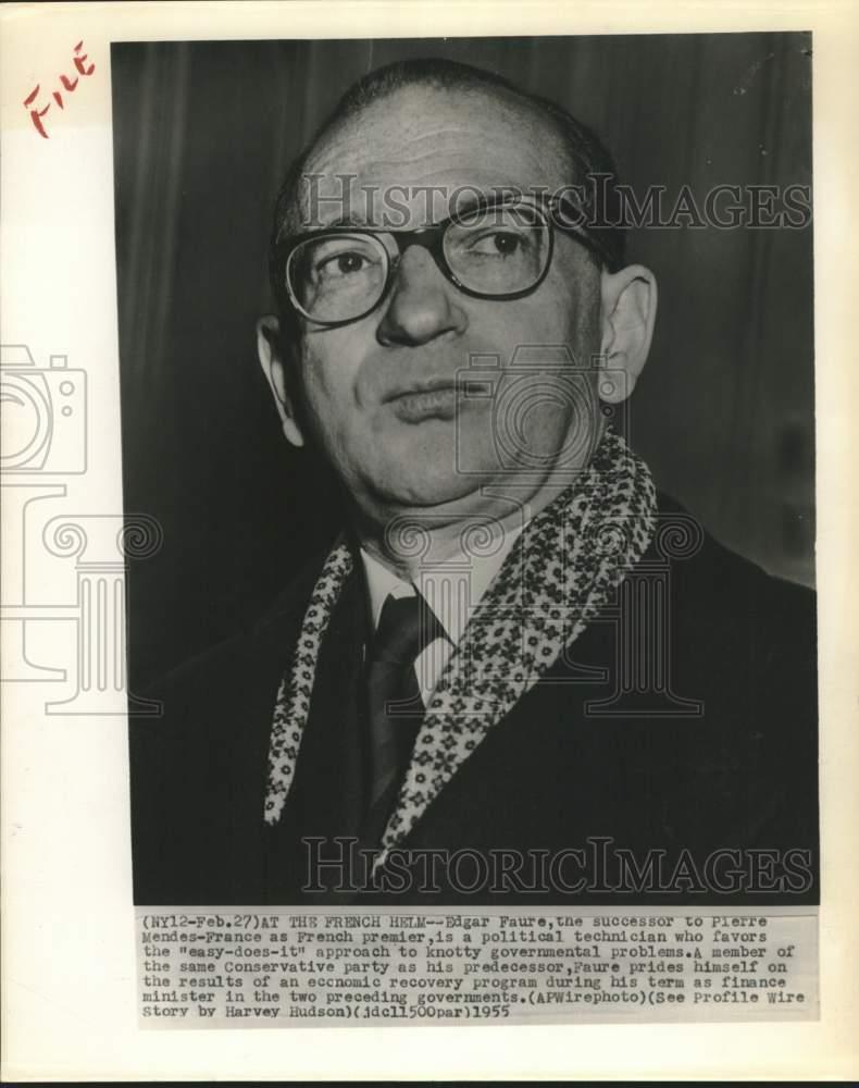 1955 Press Photo French premier Edgar Faure - hcw20688