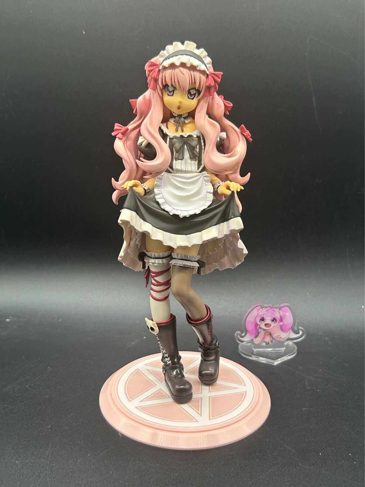 The Familiar Of Zero Louise Gothic and Punk Ver. 1/8 Figure [ READ ]