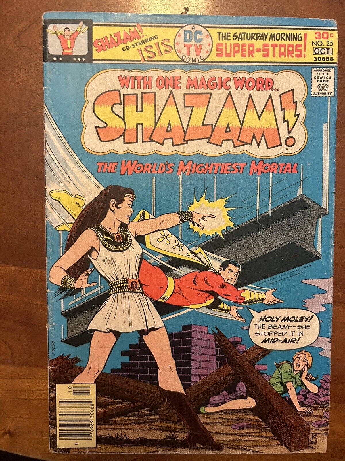Shazam #25 (DC Comics 1976) Origin and 1st appearance of Isis