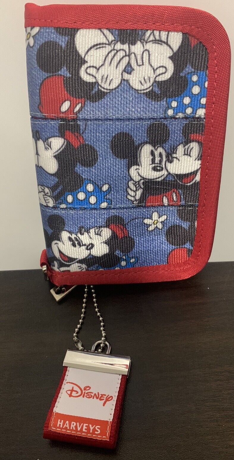 Harvey\'s Disney Mickey Loves Minnie Mouse Fun Size Wallet