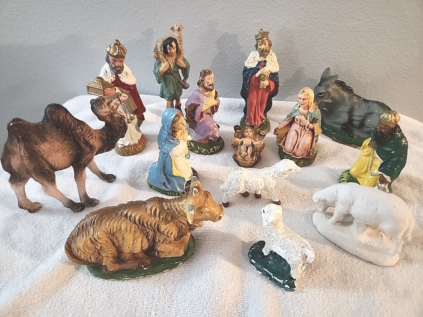Vintage Christmas Nativity Set Italy/Japan  Lot Of 14 pcs Chalkware