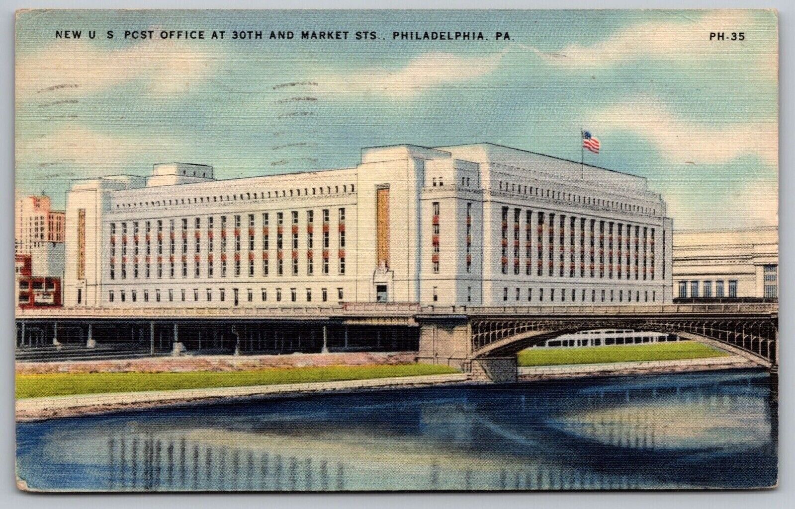 US Post Office Philadelphia Pennsylvania American Flag Government Linen Postcard