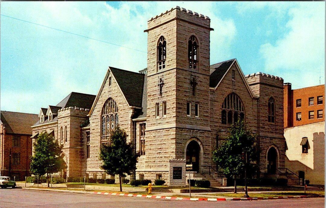 Mattoon IL Illinois FIRST METHODIST CHURCH Coles County RELIGION c1950s Postcard