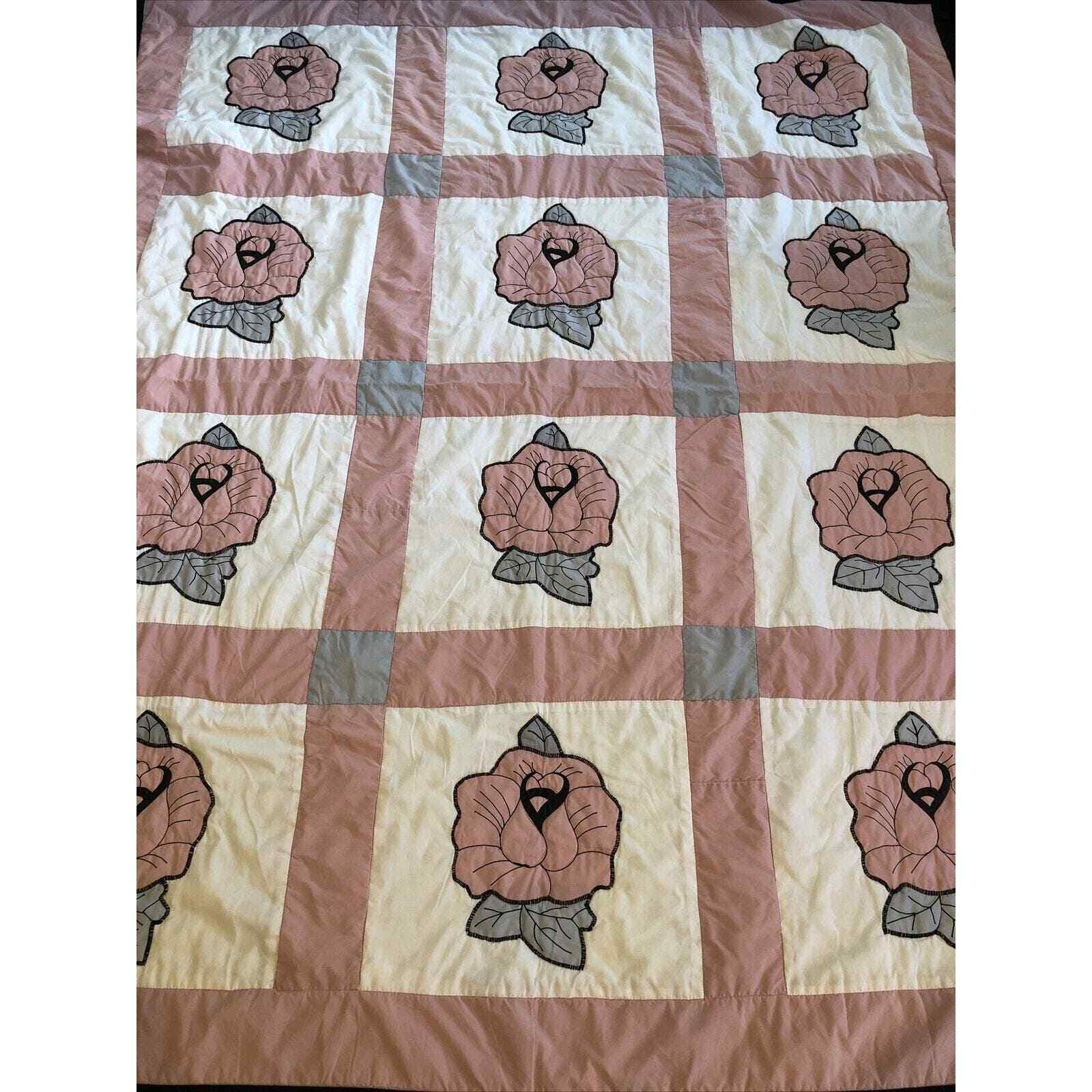 Vintage Pansy Quilt 93x78