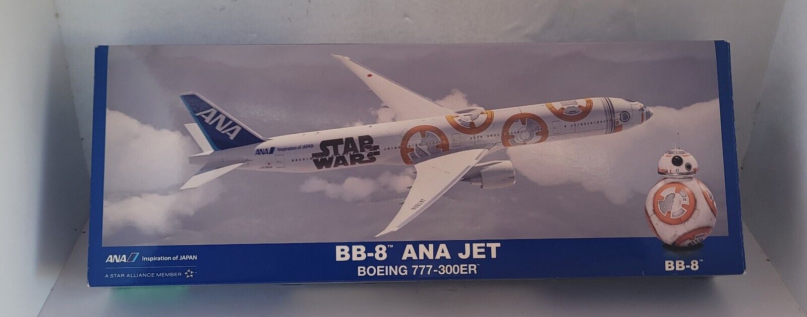 Star Wars BB-8 ANA Jet - Boeing 777-300ER - 1/200 Scale - All Nippon Airways NIB