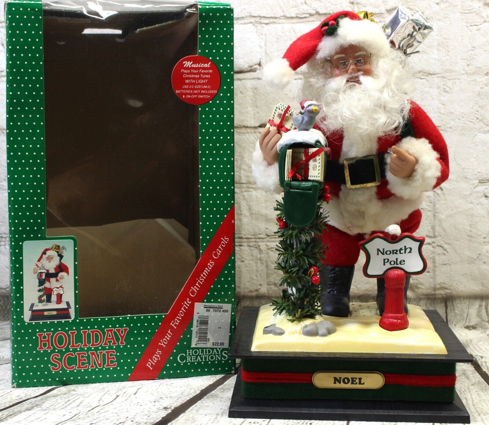 Holiday Creations Santa North Pole Holiday Scene Plays Favorite Christmas Music