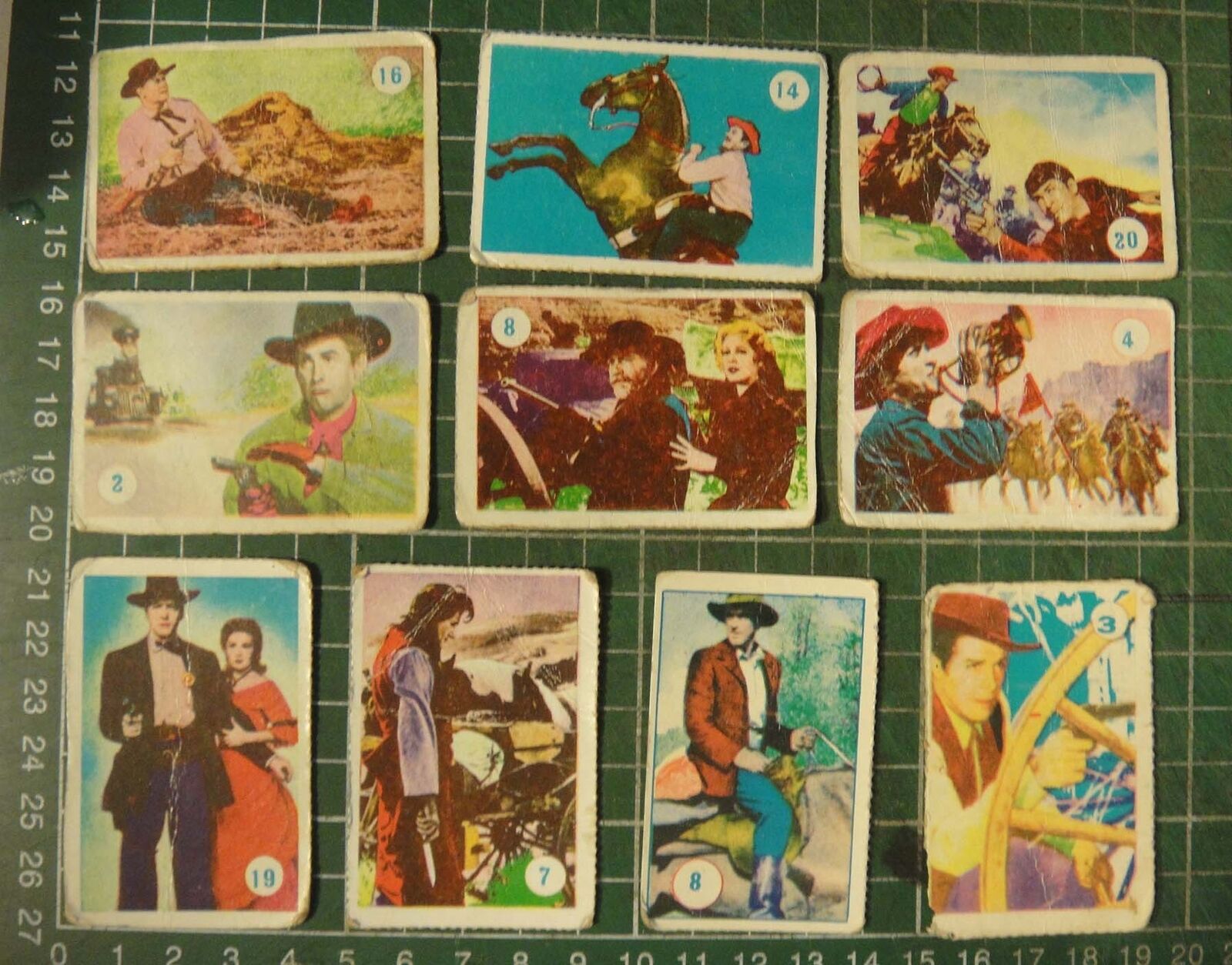 BS1-64) 1970's Malaysia Vintage Trading Cards~COWBOY Gun Fight x 10