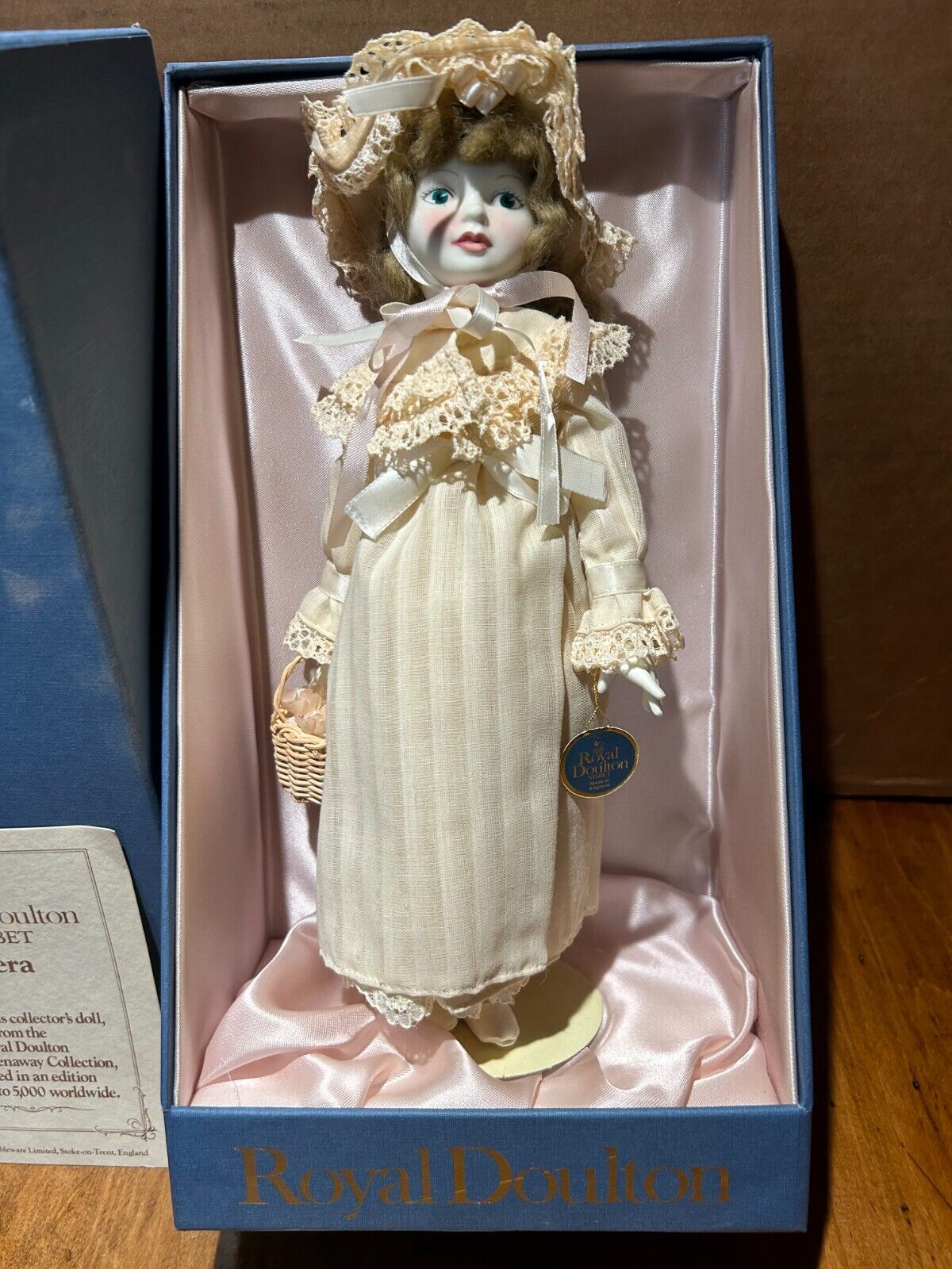 Royal Doulton NISBET Collectors Victorian Doll Collection Vera￼ Kate Greenway Co