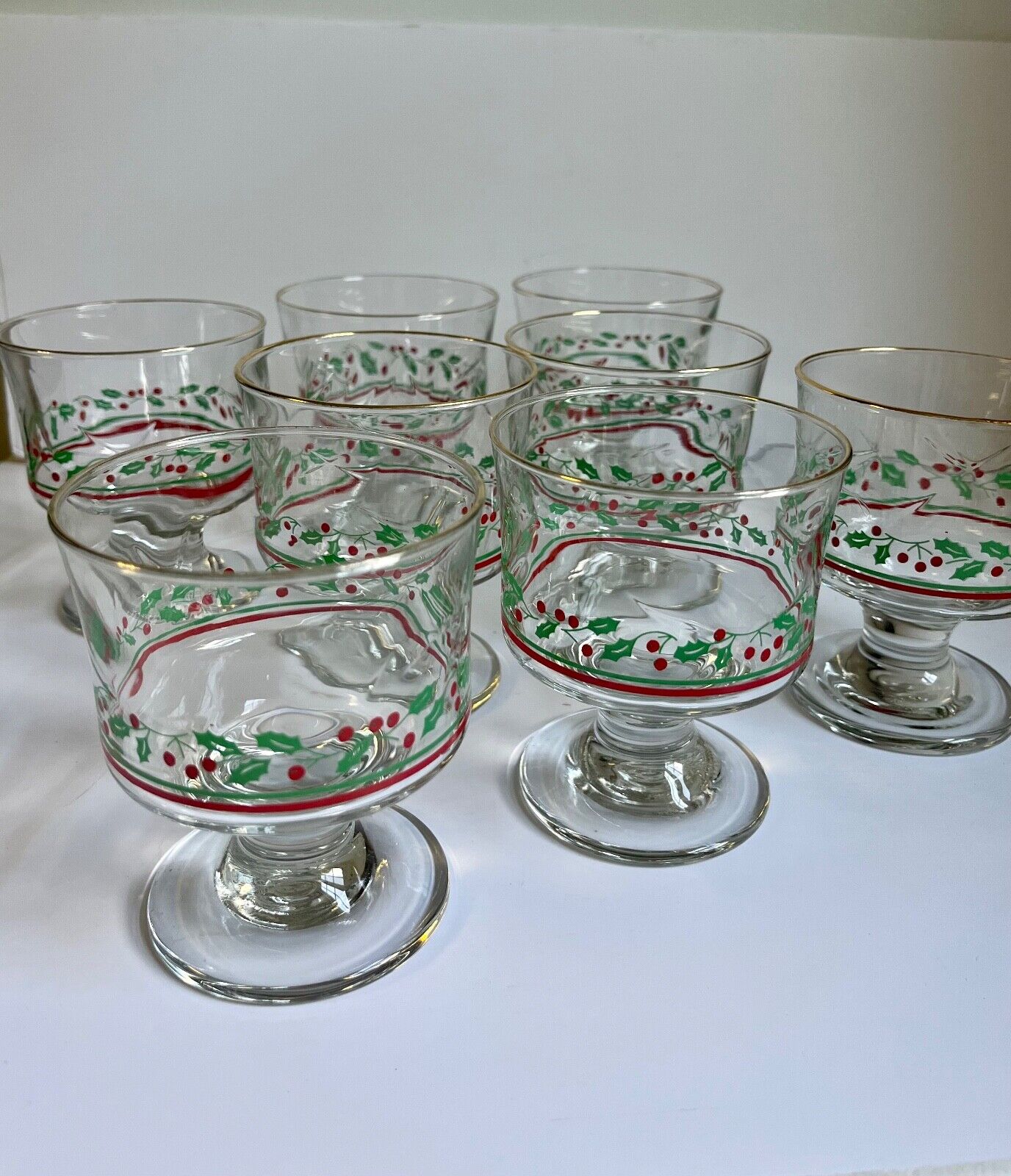 Set of 8 - Vintage1986 Arby Libbey Christmas Holly and Berries Dessert Compote