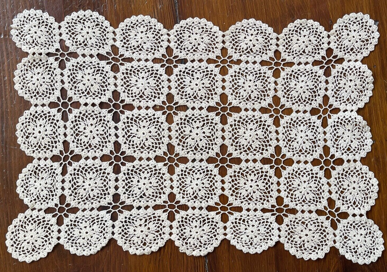10 Vintage Handmade Crochet Placemats YY745