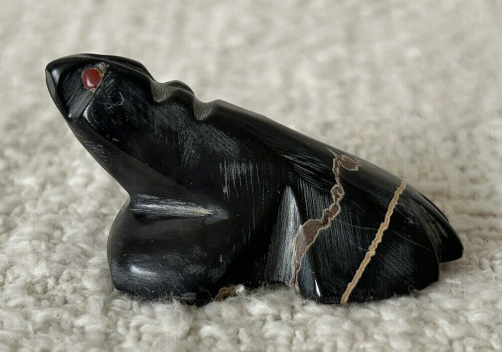 Vintage Zuni Seal Fetish Black Marble Carving Stamped DM