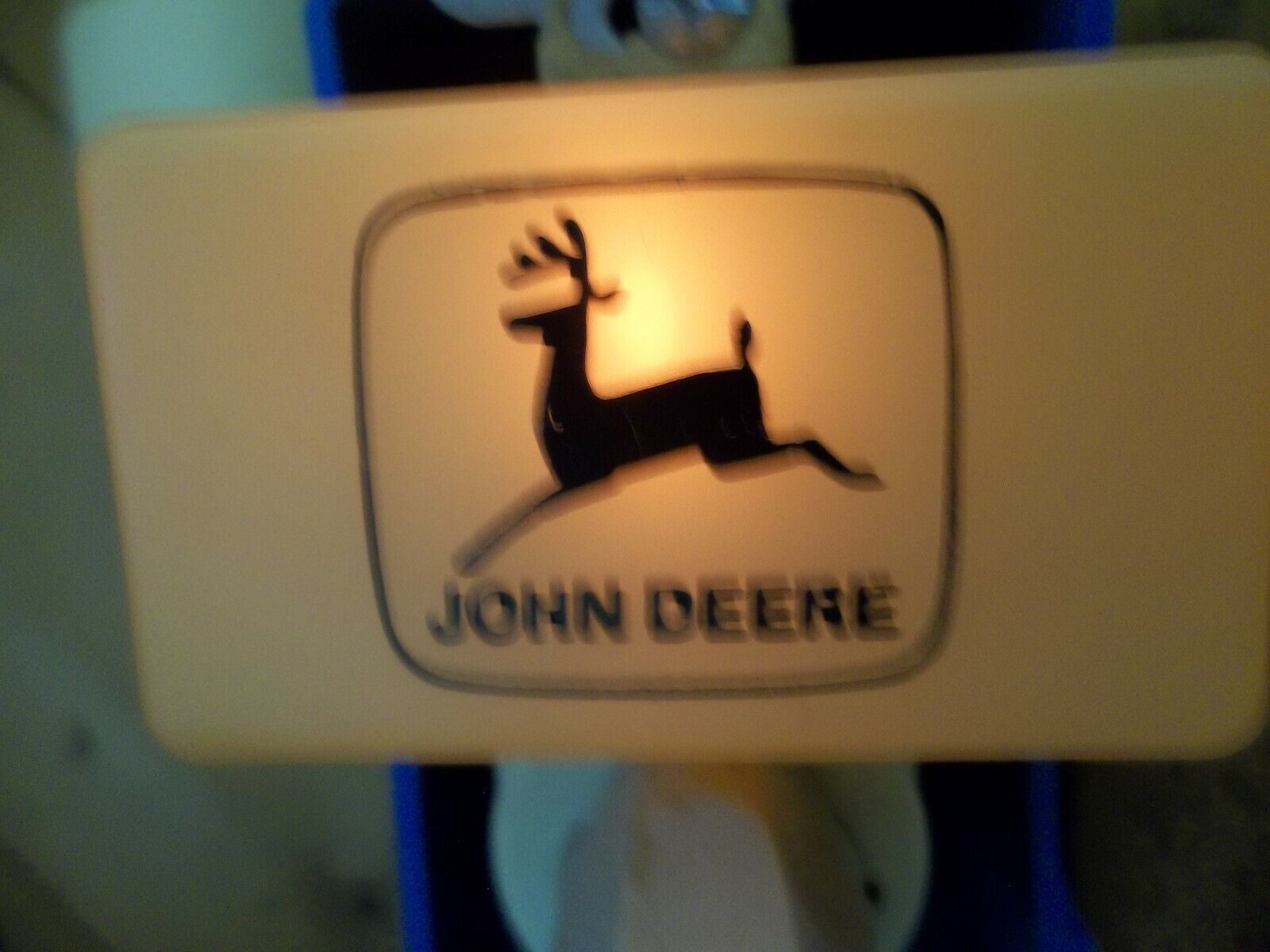 vintage Jonn Deere plug in night light working condition neat advertising idea N