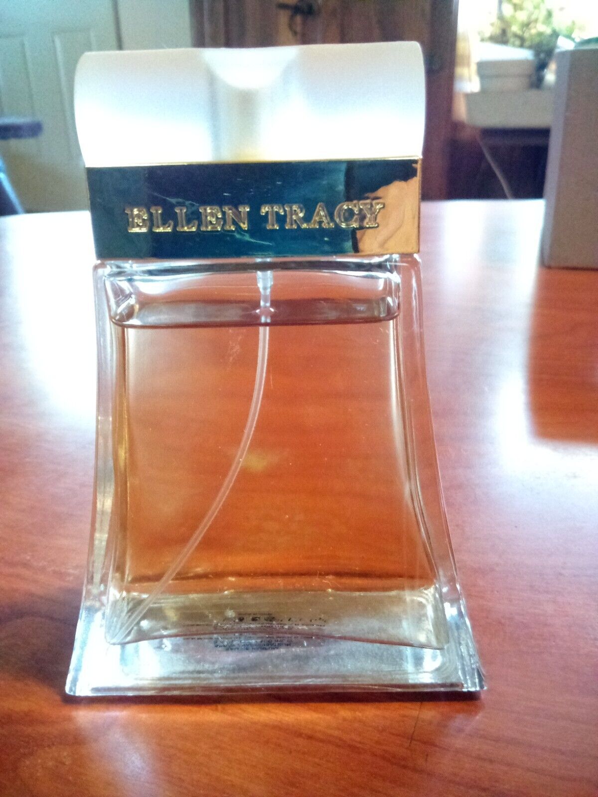 Vintage Ellen Tracy Classic Eau de Parfum Spray.  3.4fl oz  95% Full