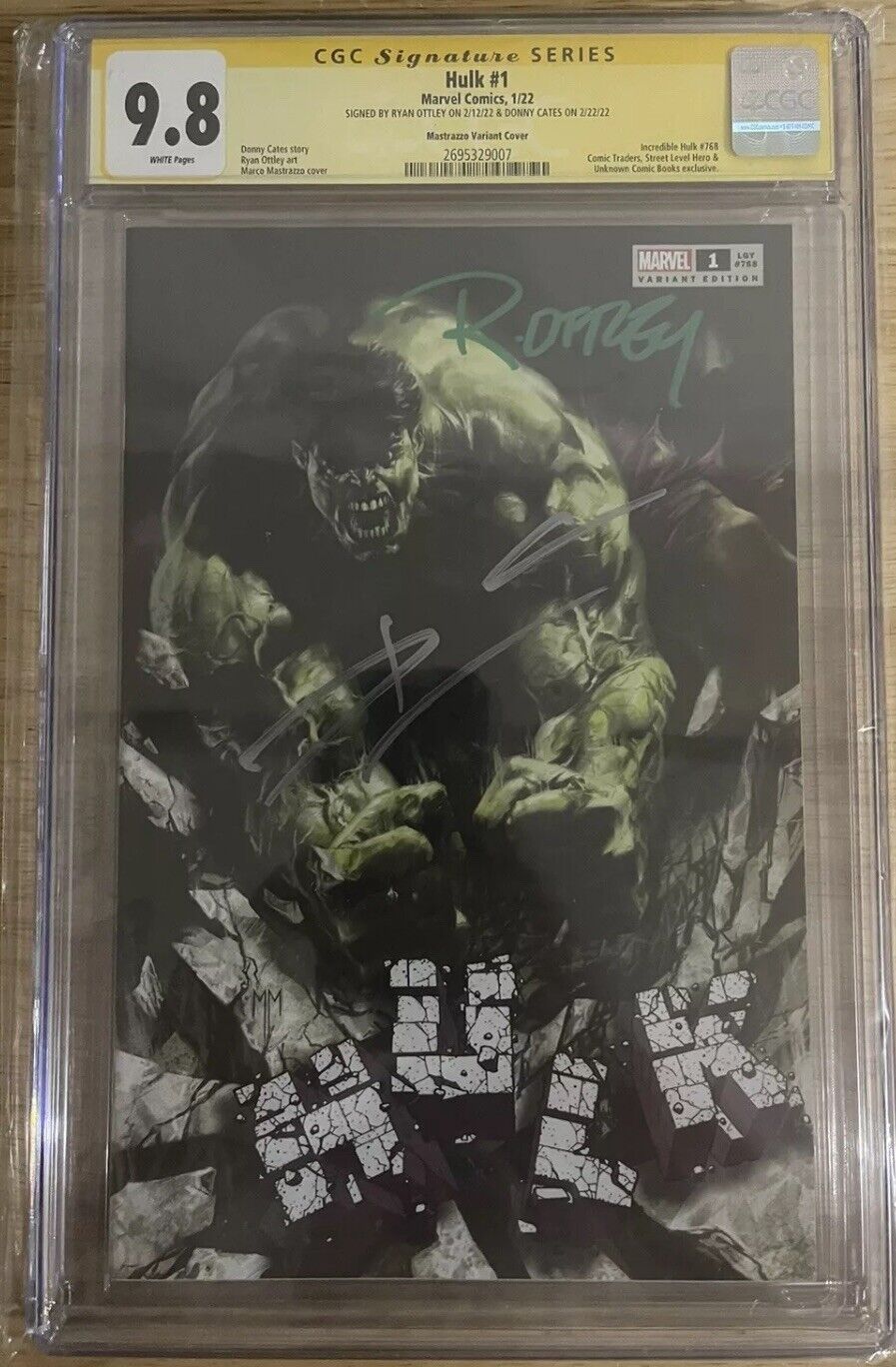 Hulk (2022) #1 (CGC SS 9.8) Signed Ryan Ottley Donny Cates 