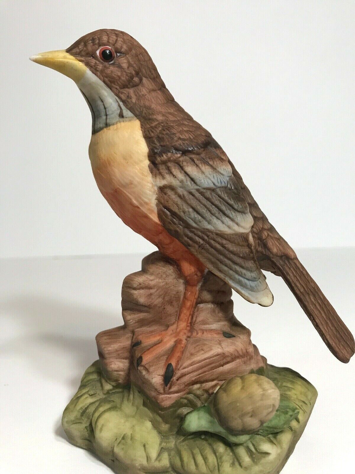 Jonathan Byron Art Pottery Signed Bird Robin Figurine 5.5\
