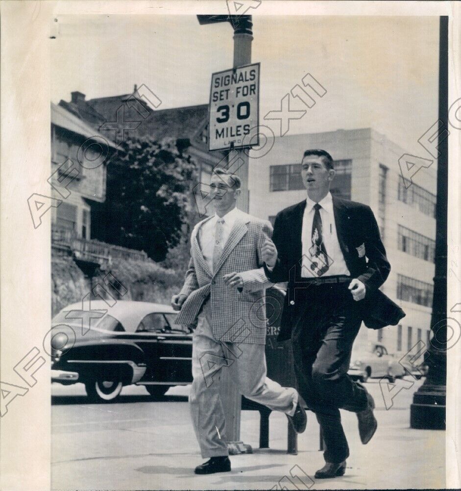 1954 US Olympic Track HOF Wes Santee & Bill Tidwell Press Photo
