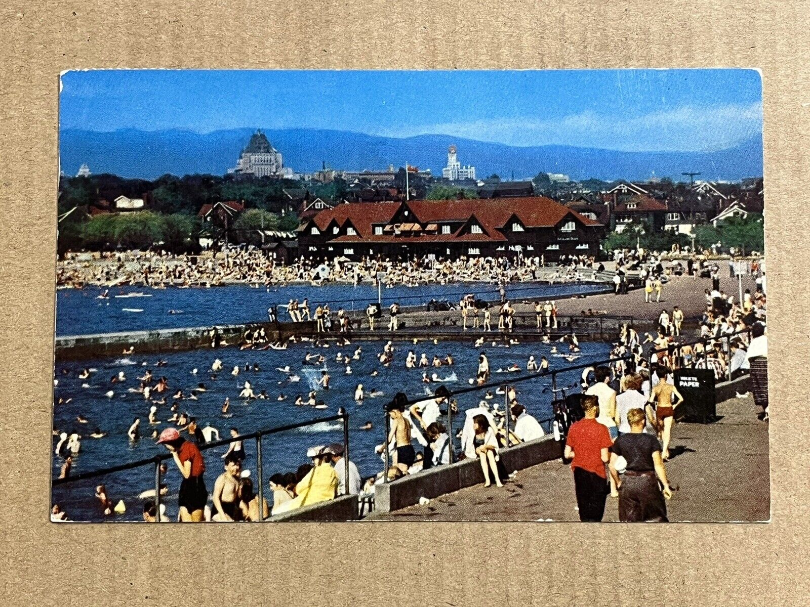 Postcard Kitsilano Beach, Vancouver, British Columbia Canada Vintage Swimming PC