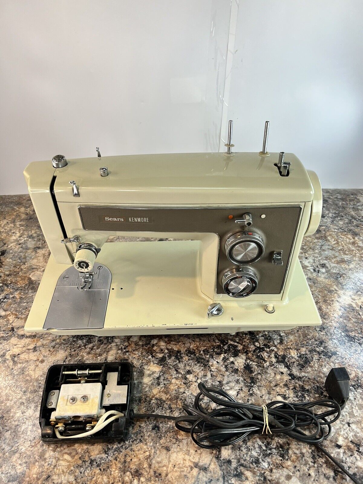 Vintage Kenmore 158 HEAVY DUTY Machine, SEE VIDEO, Precision Sewing; Metal CLEAN