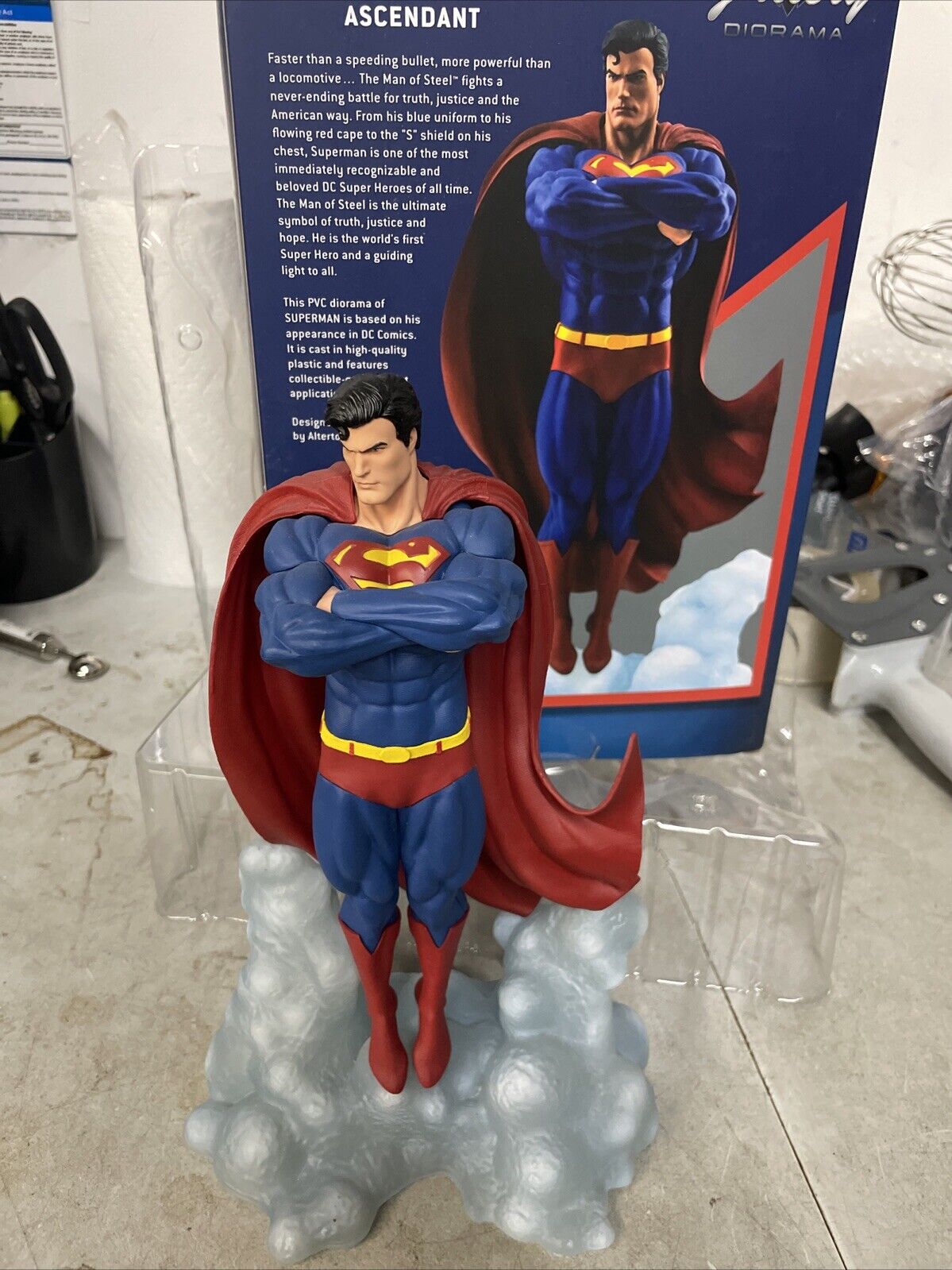 DC SUPERMAN ASCENDANT Clouds DIAMOND GALLERY DIORAMA Comic Gift Figure READ