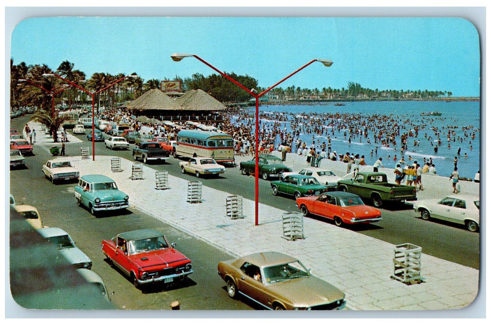 Veracruz Veracruz Mexico Postcard The Villa Del Mar Boulevard and Beach c1960's