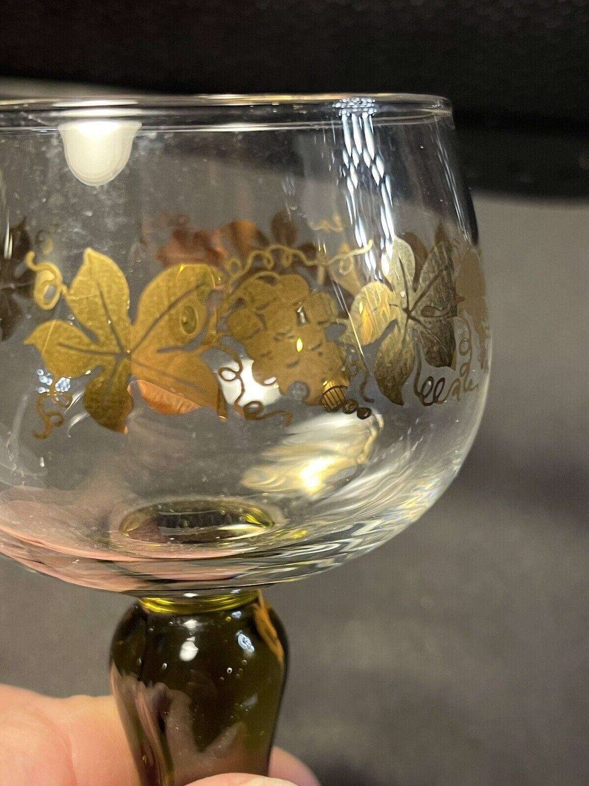 Vintage set of 6 German Roemer Wine Cordial Glasses Gold Grape Leaf Green Stem