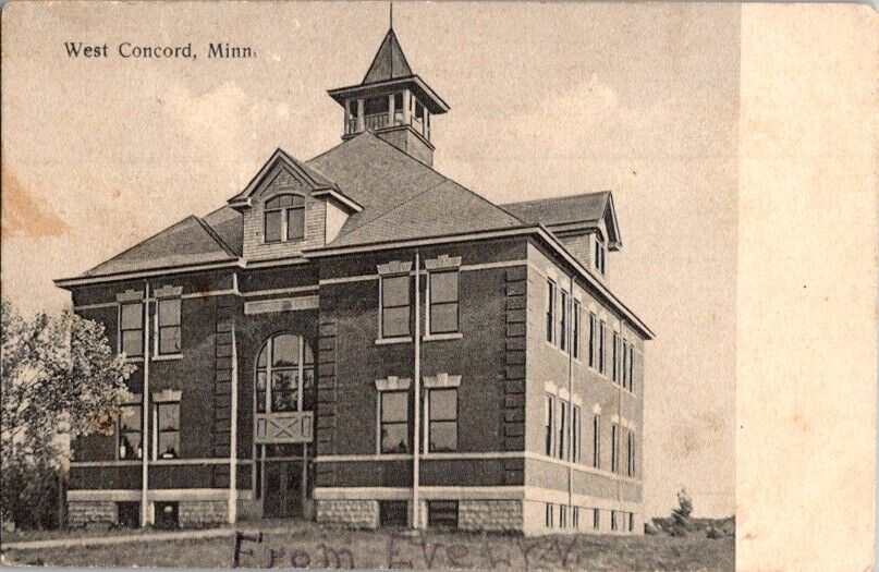 Vintage Postcard High School West Concord MN Minnesota 1909                I-124