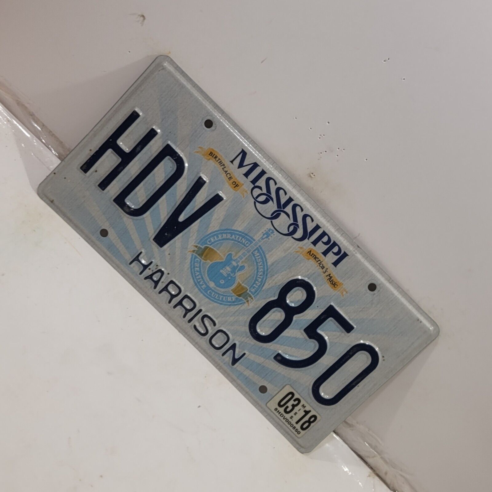2018 Mississippi License Plate HDV-850 Man cave BAR