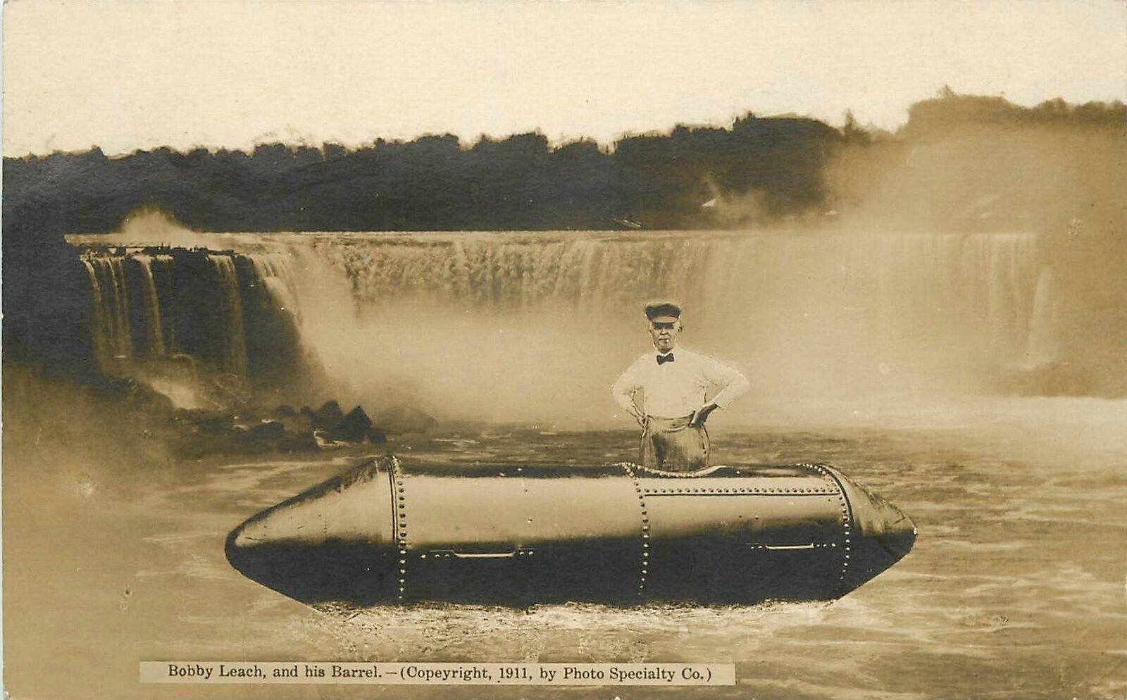 Postcard RPPC Photo New York Niagara Falls Leach Barrel Photo Specialty 22-12645