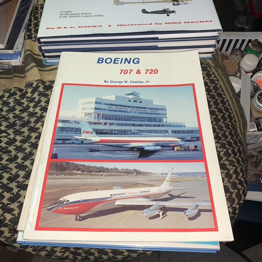 BOEING 707 & 720 A PICTORAL HISTORY by GEORGE W. CEARLEY  JR.