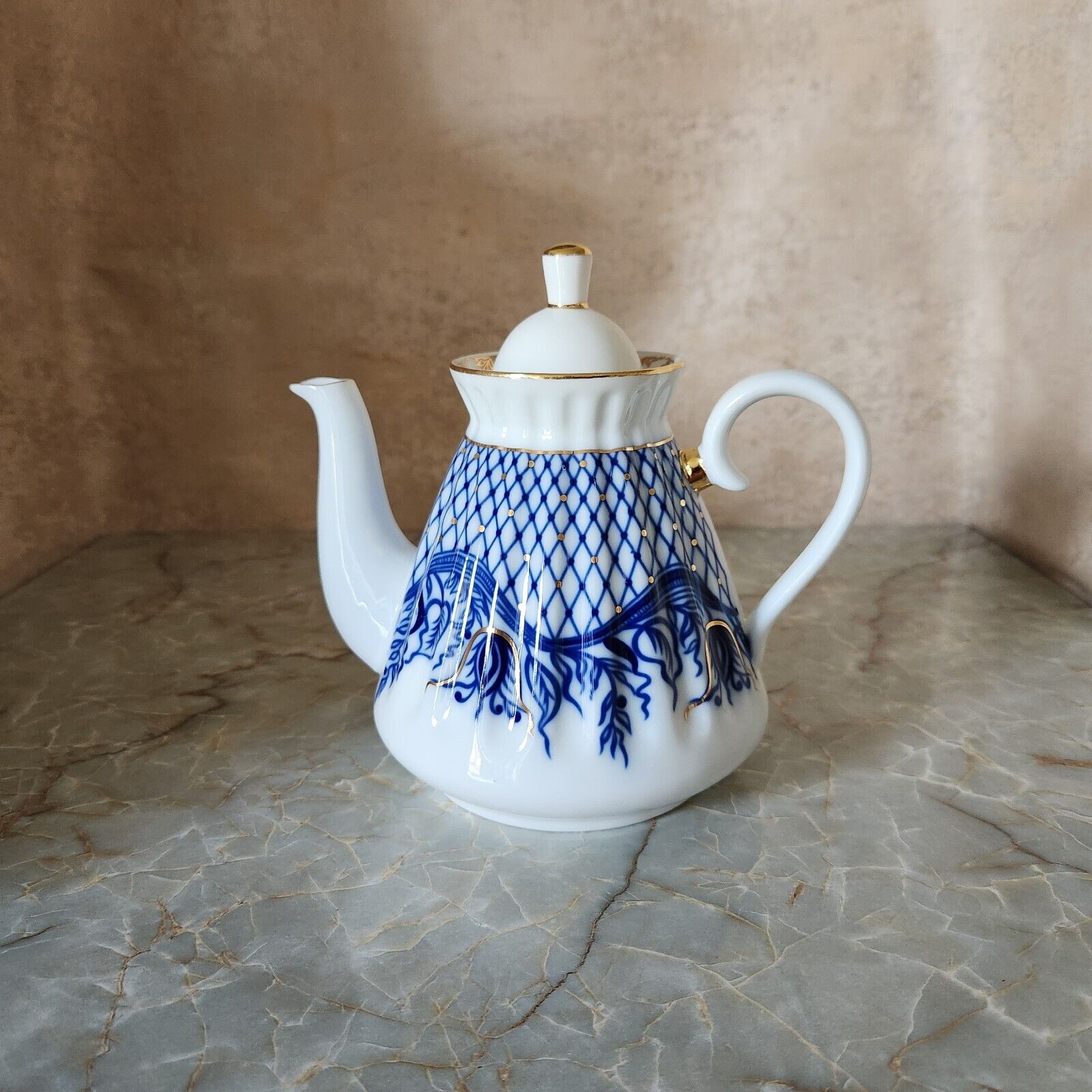 Nantucket Ceramic Teapot Blue & White Gold Foral Pattern