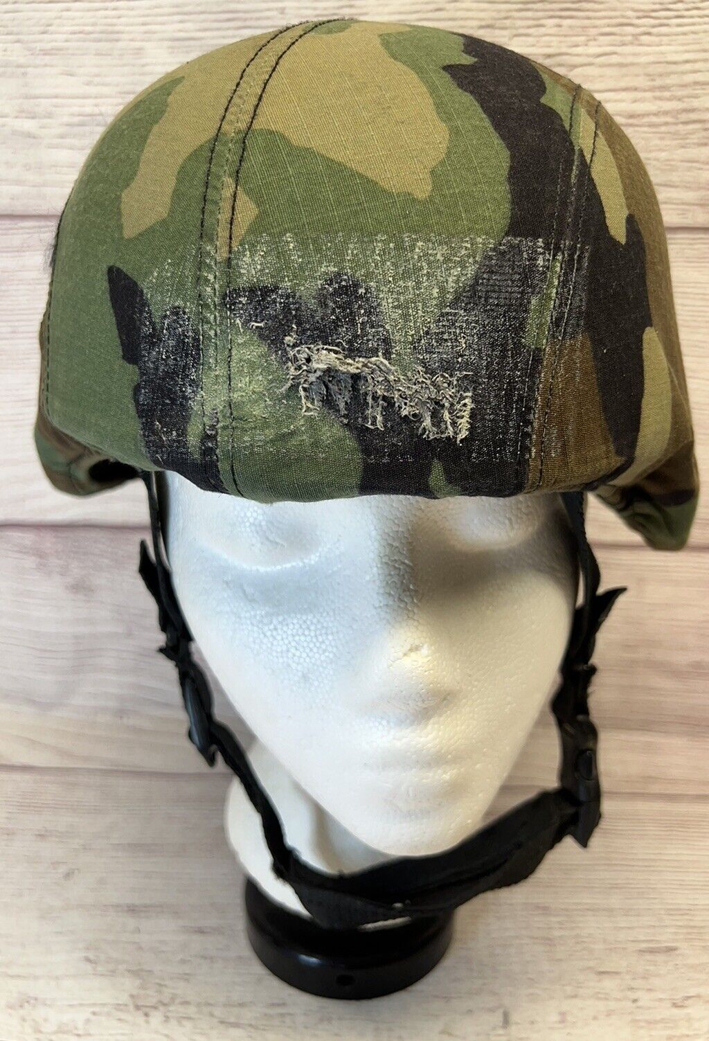 US Army Military PASGT Made with Kevlar Ballistic Helmet Small w/ Woodland COVER