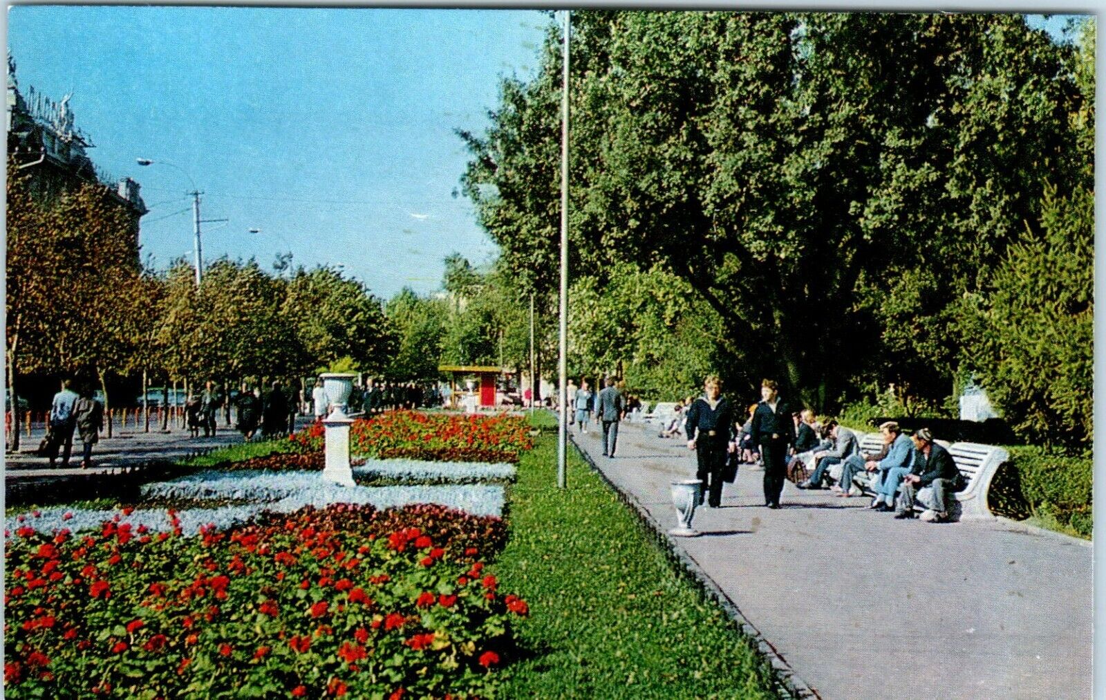 Square on Deribasovskaya Street, Odessa, Ukraine Postcard