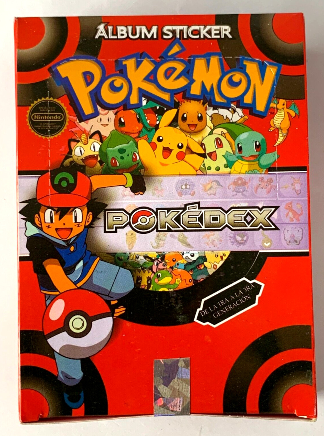 BOX POKEMON POKEDEX EF Vol. 1 Edition PERU TCG 2022 - Stickers & Cards Pikachu