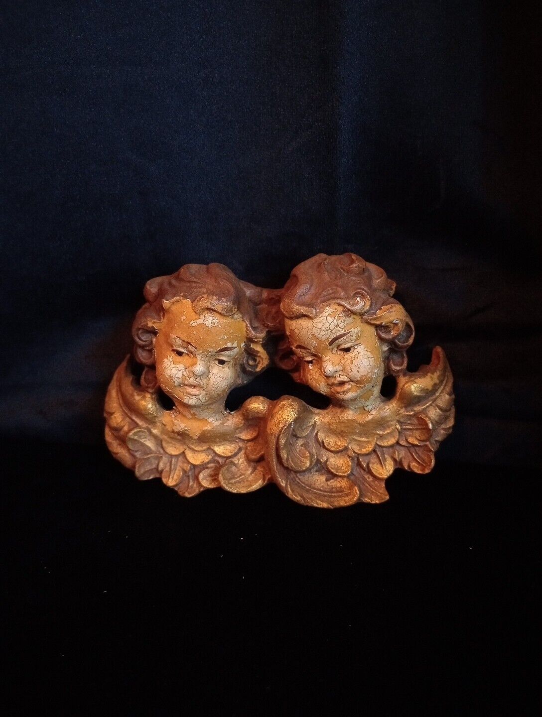 Antique Wood Caved Cherubs, Angel Heads and Wings Wall Hanging. 5.5\