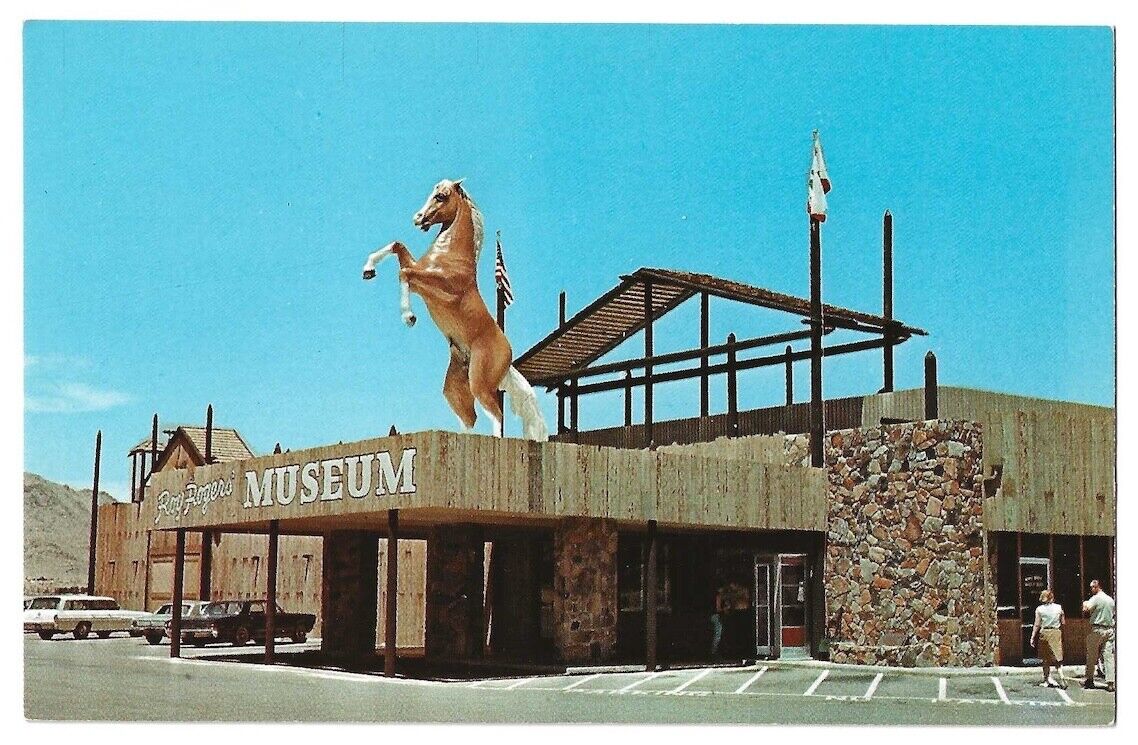 Apple Valley California c1960\'s Roy Rogers Museum, Trigger, fiberglass horse