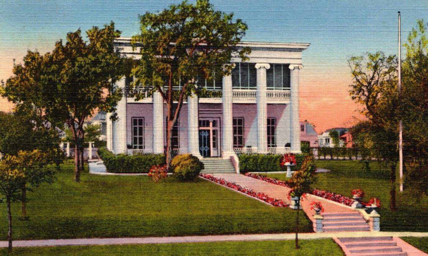 Governor\'s Mansion, Austin, TX Beautiful Landscaping VINTAGE Postcard