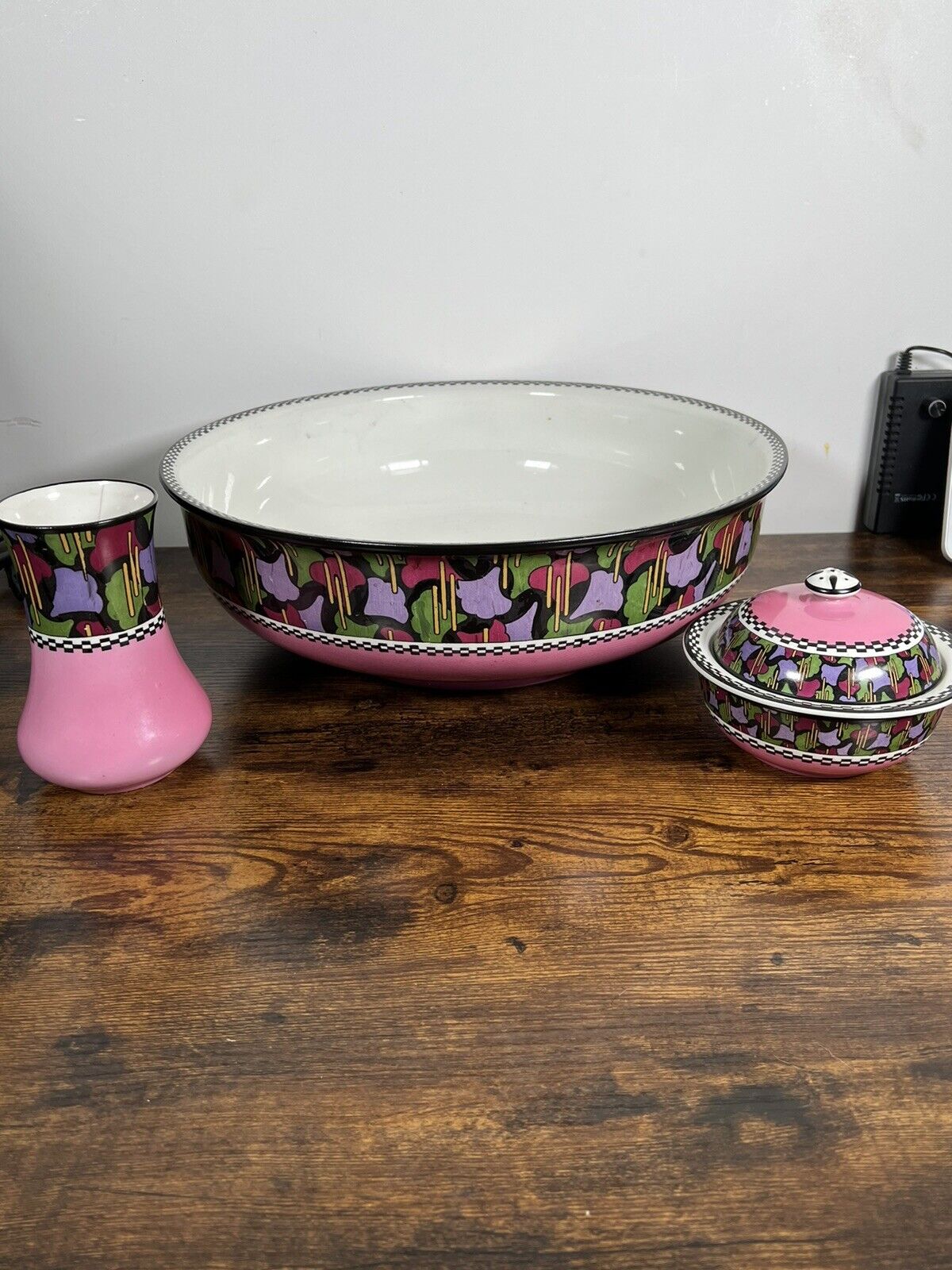 Extremely Rare Imperial Porcelain Wedgwood Antique 1920s Art Deco Wash Set Pink