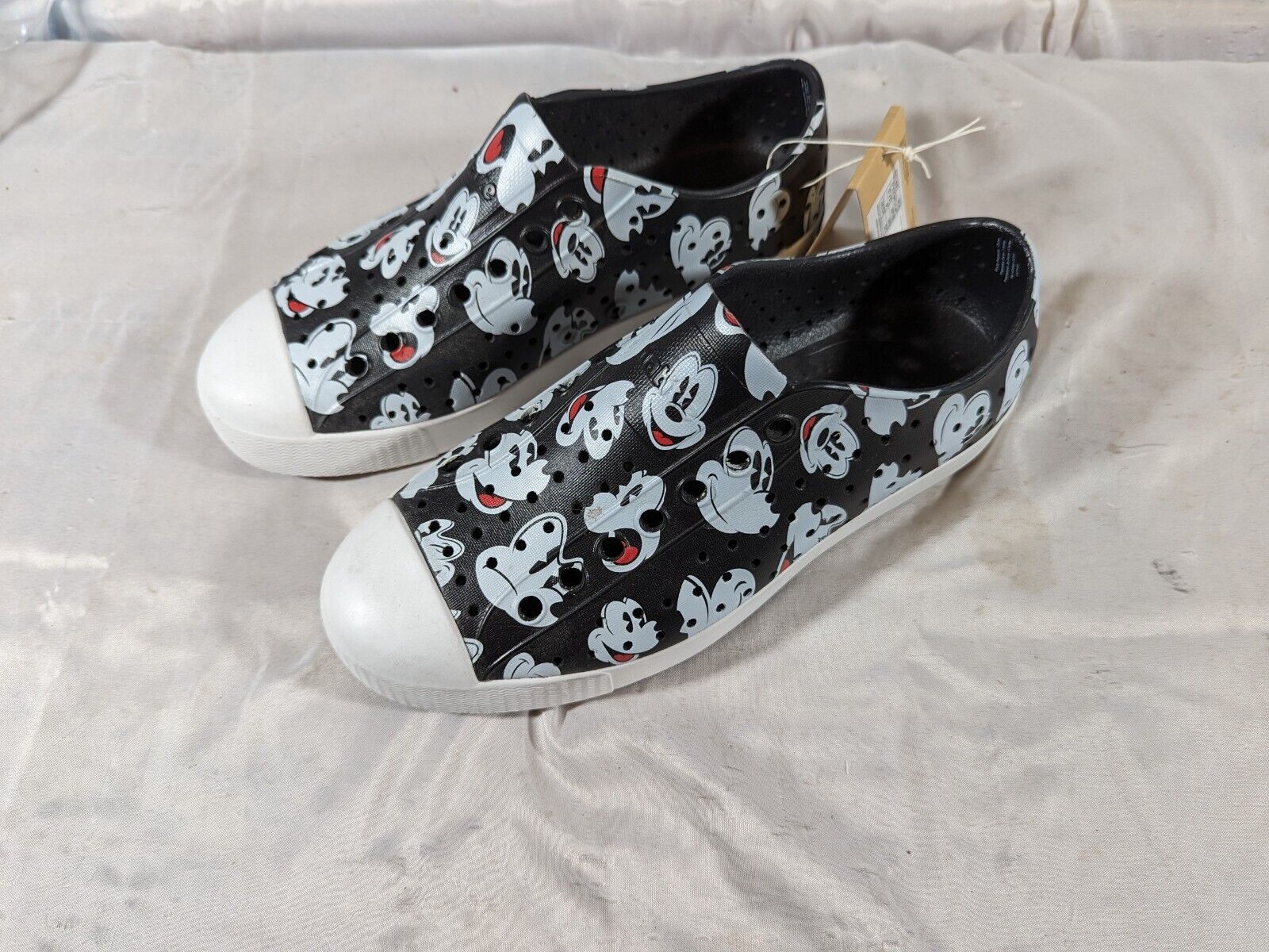 NATIVE Disney Parks Mickey Mouse Black Slip On Shoes Sneakers Rubber Water M5/W7