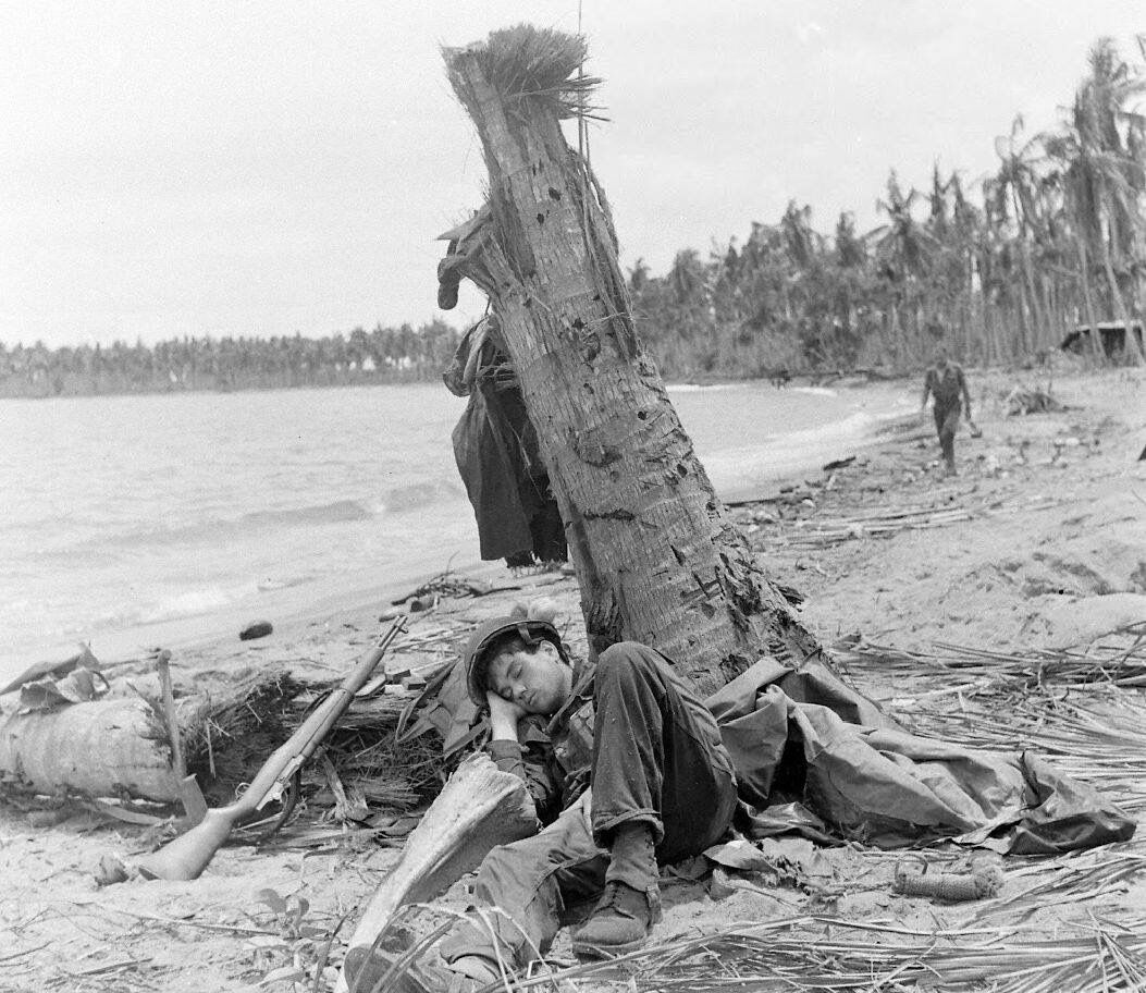 WW2 Photo WWII US Soldier Sleeping on Beach  New Guinea  World War Two /1441