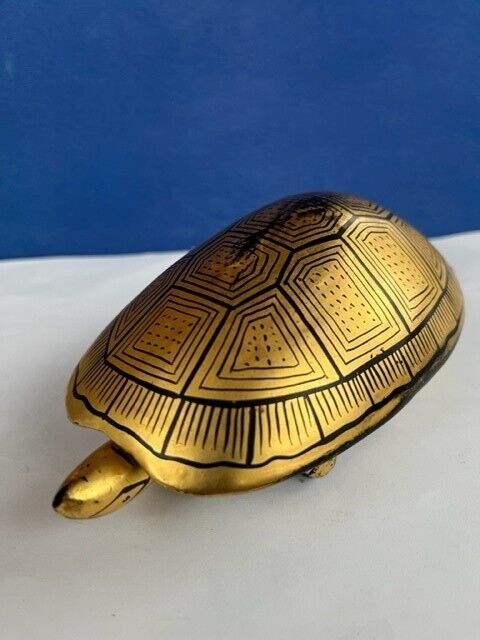 Vintage Burmese Gold Lacquered Black Turtle Trinket Wood Box Lidded Lacquerware