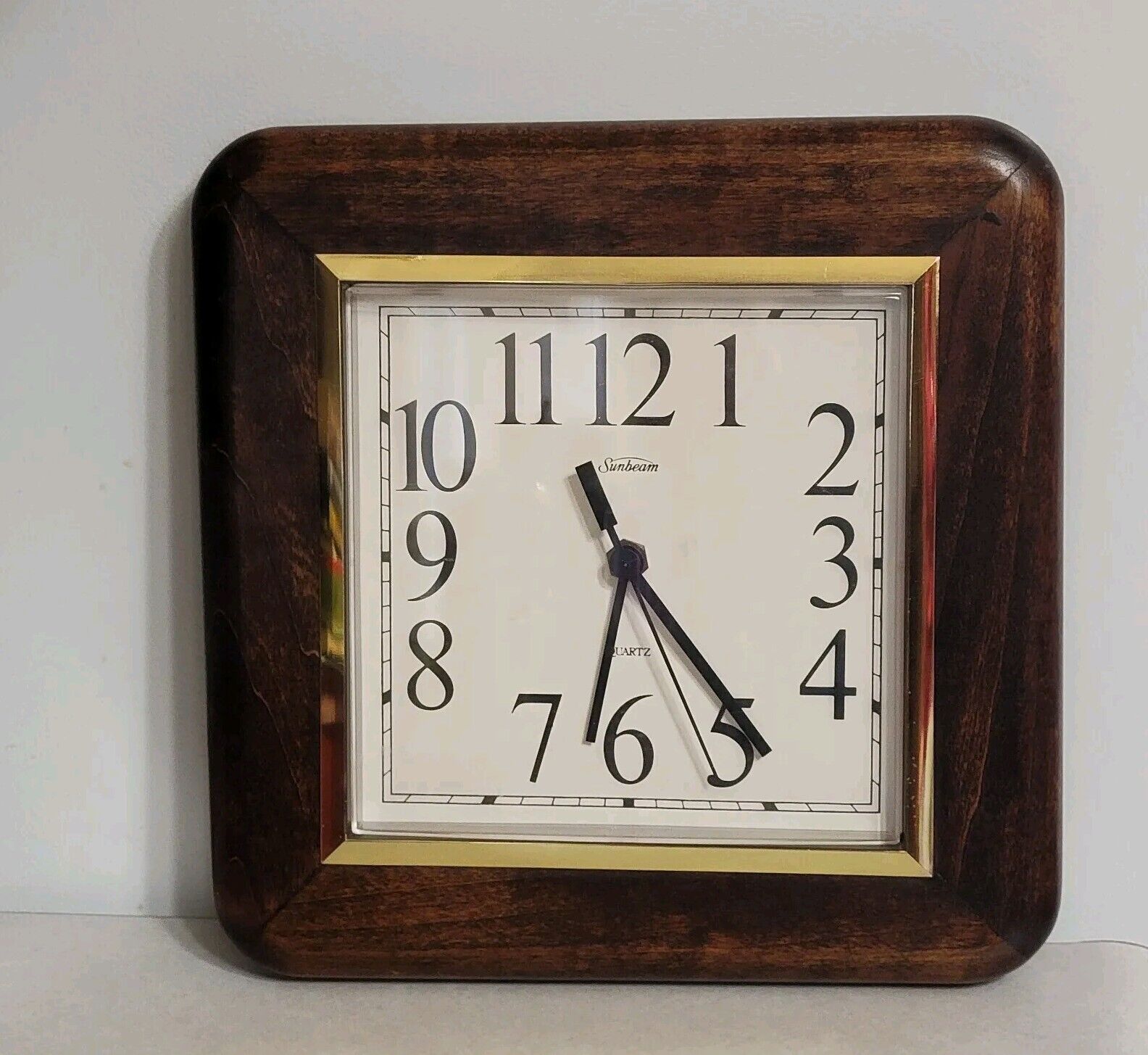 Vintage Sunbeam Clock Quartz Analog Wall Clock Dark Walnut 11\