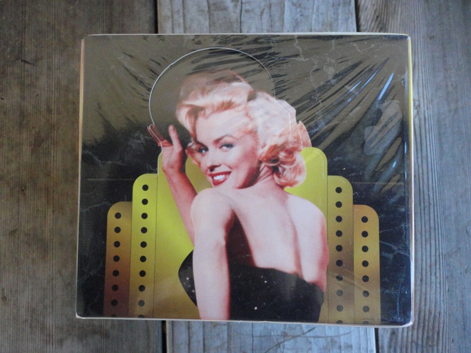 1995 Marilyn Monroe Series 2 Factory Sealed Trading Card Box    New Old Stock