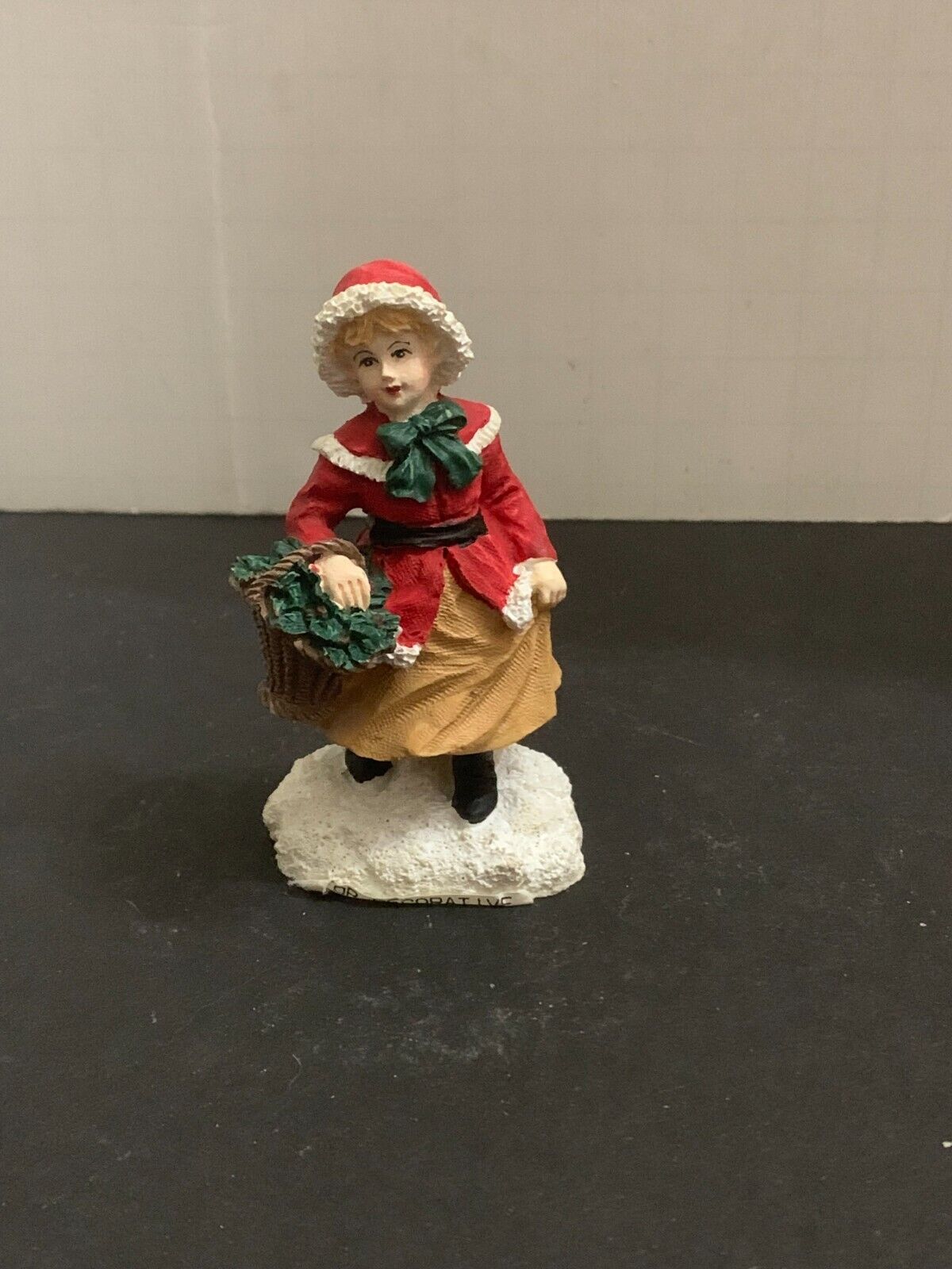1995 Mervyns Village Square Girl With Basket Of Holly Figurine
