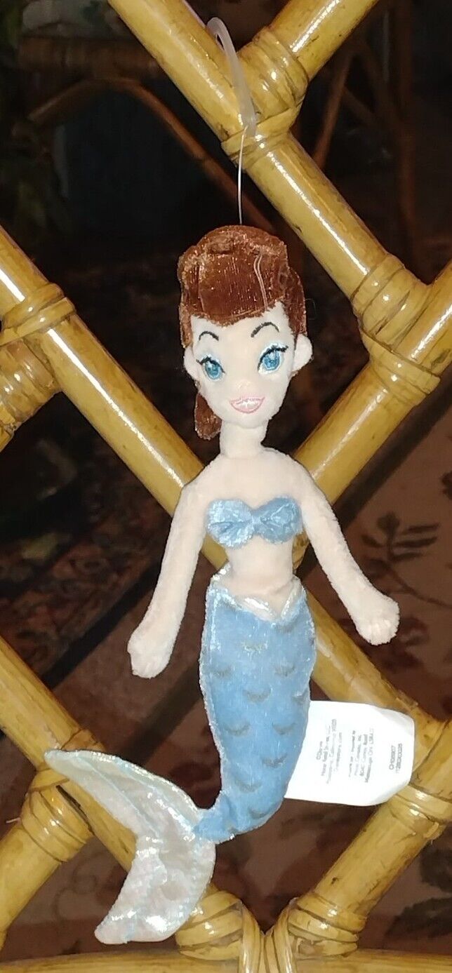 Little Mermaid Ariel & Her Sisters Adella Mini Plush Doll Disney Store RaRe 9\
